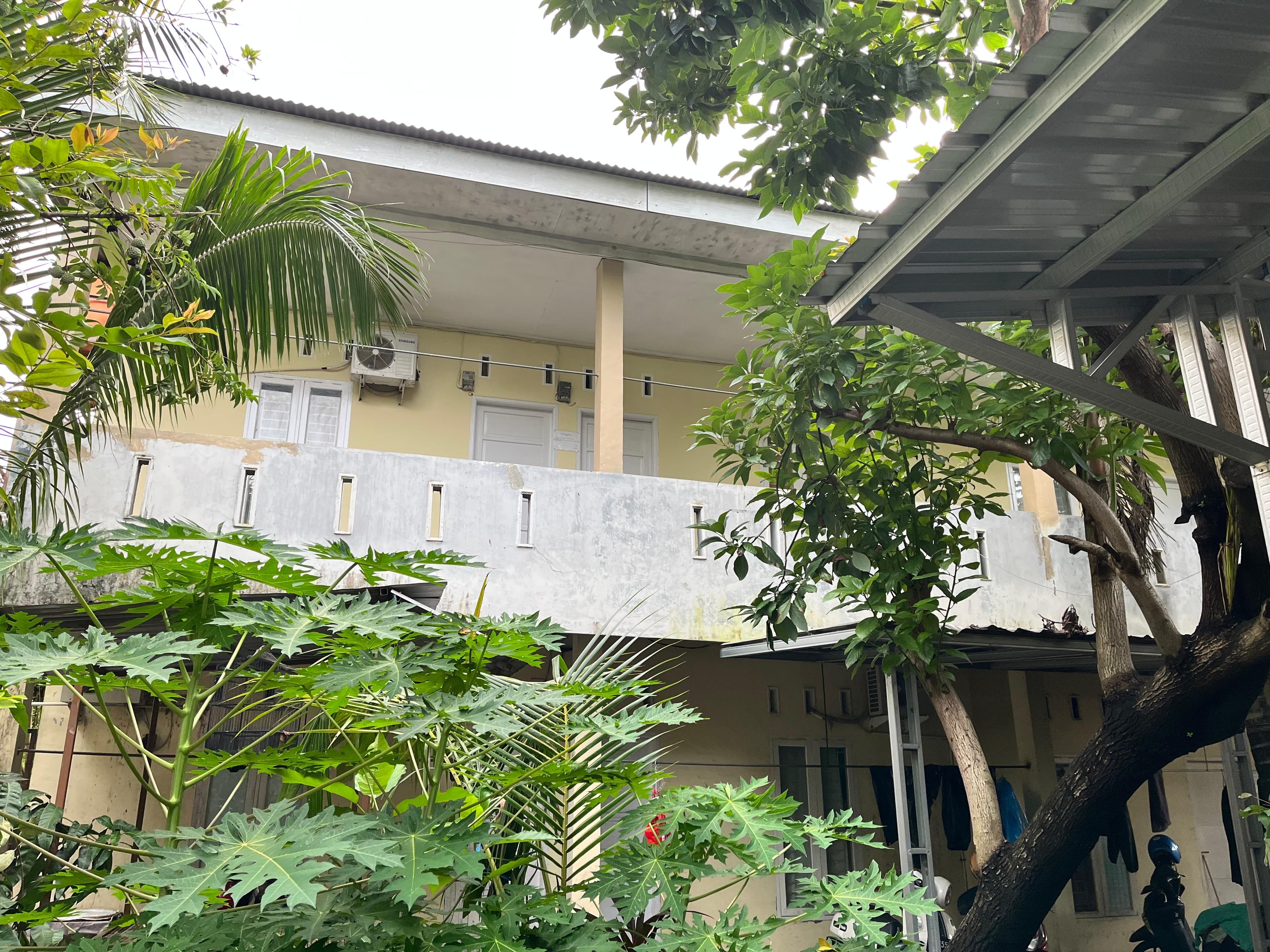 Suasana Bangunan Kost Pondok Afiyat